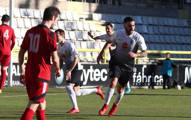 Adrián Hernández dio la última victoria al Burgos CF./GIT