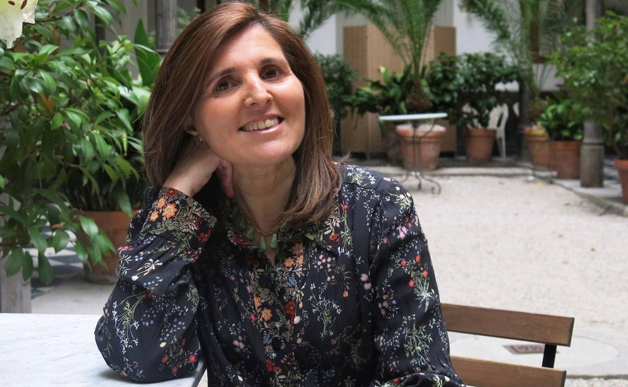 La burgalesa María Montesinos publica 'Un destino propio' sobre las mujeres que alzaron la voz en una sociedad que las quería analfabetas | BURGOSconecta